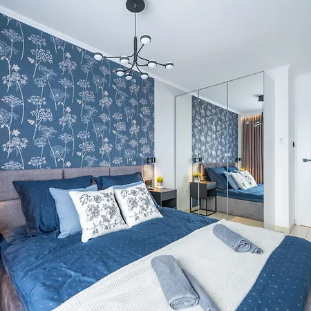 アパート 55m2 - Darmowy Garaz - Klimatyzacja - Centrum - 24na7 ヴロツワフ