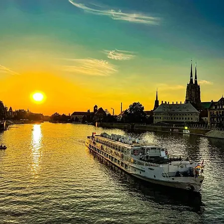 アパート 55m2 - Darmowy Garaz - Klimatyzacja - Centrum - 24na7