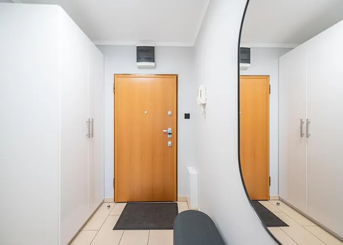 55m2 - Darmowy Garaz - Klimatyzacja - Centrum - 24na7 브로츠와프